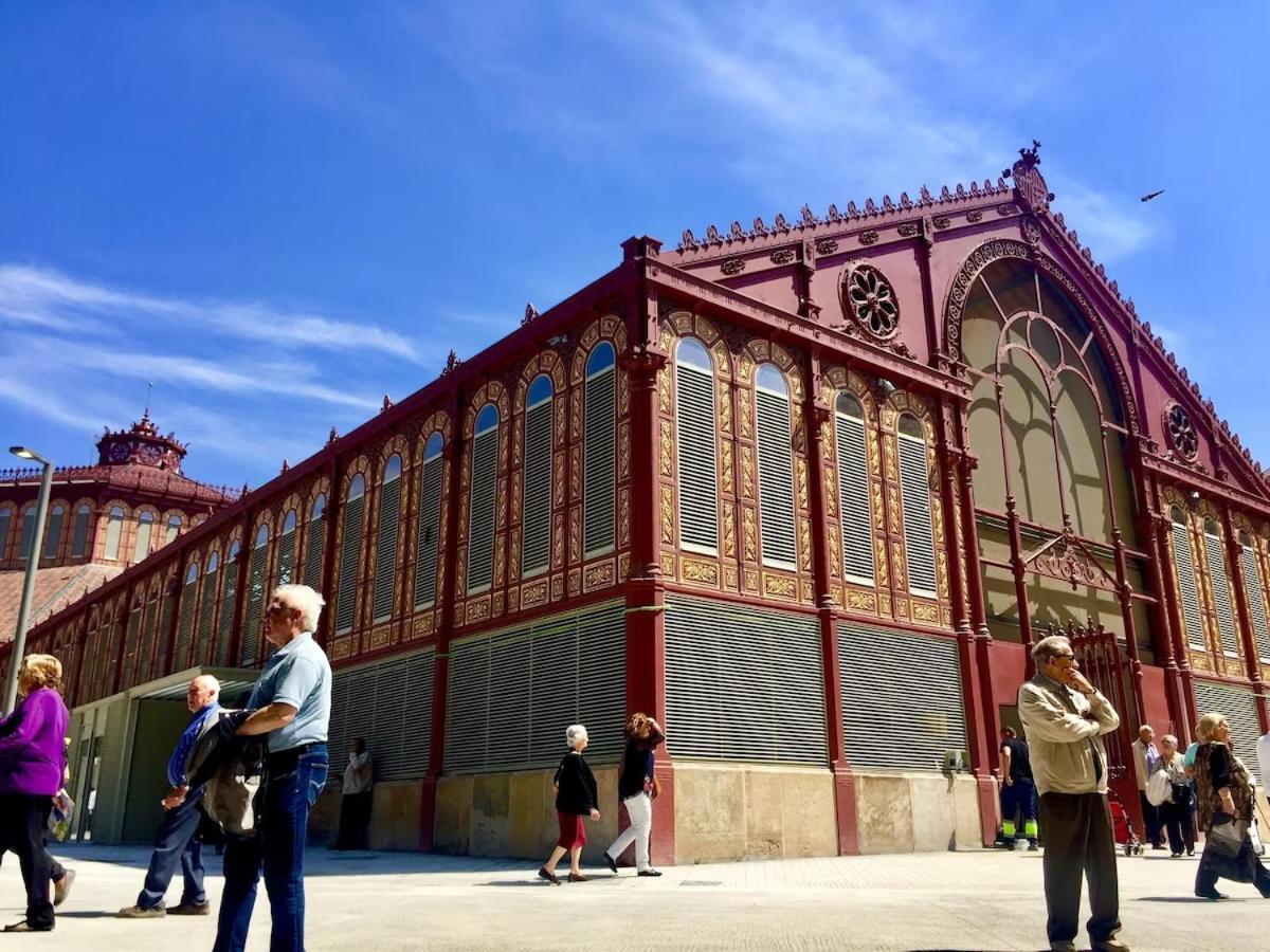 Mercat Sant Antoni 1 バルセロナ エクステリア 写真